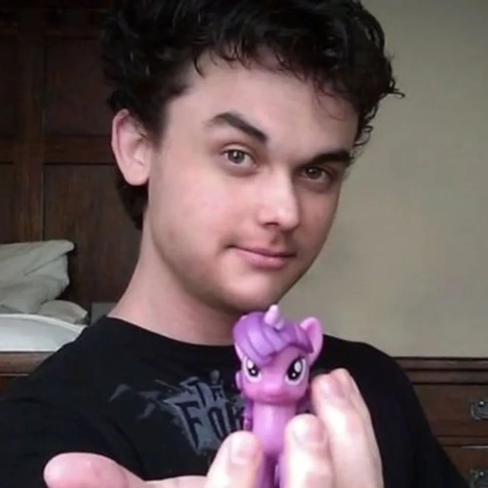 subpoenis.bsky.social's profile picture