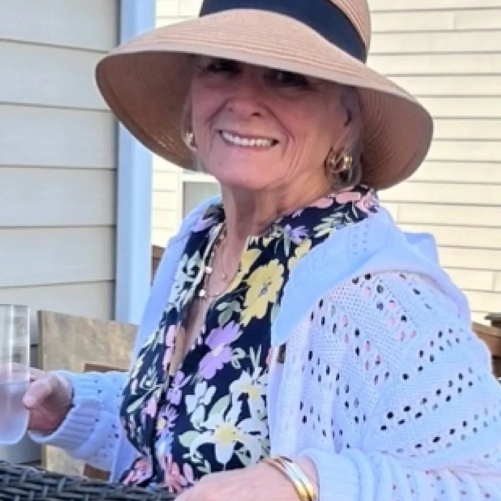 batheinblue.bsky.social's profile picture