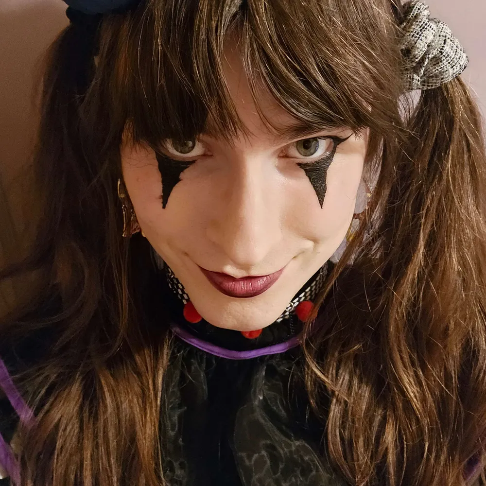 girlboots.bsky.social's profile picture