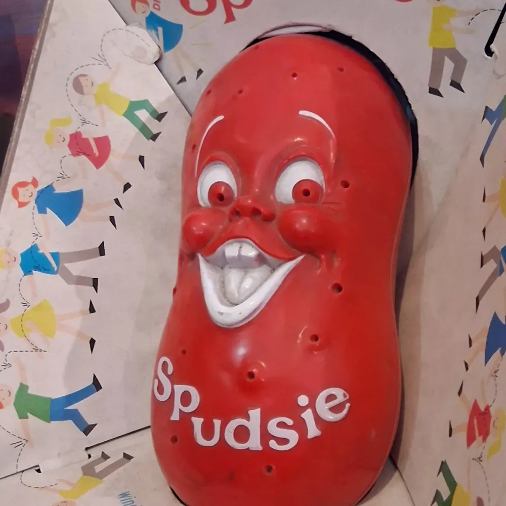 exdinette.bsky.social's profile picture