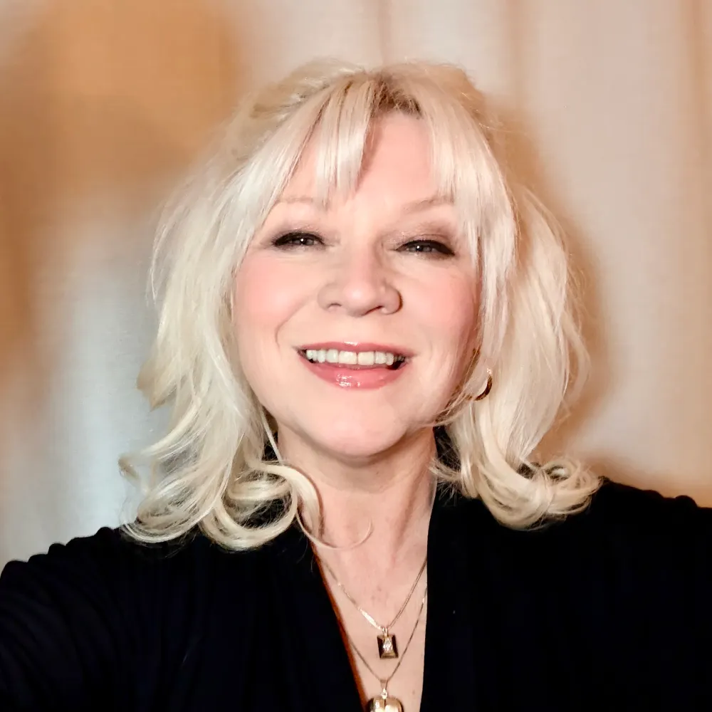 hollygaye.bsky.social's profile picture