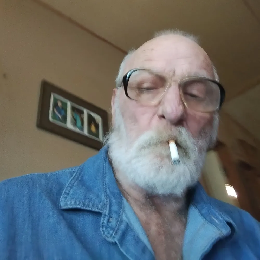 bobsback01.bsky.social's profile picture