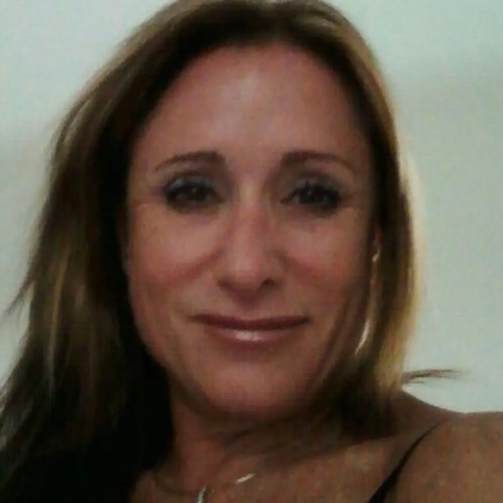 lovepet6969.bsky.social's profile picture