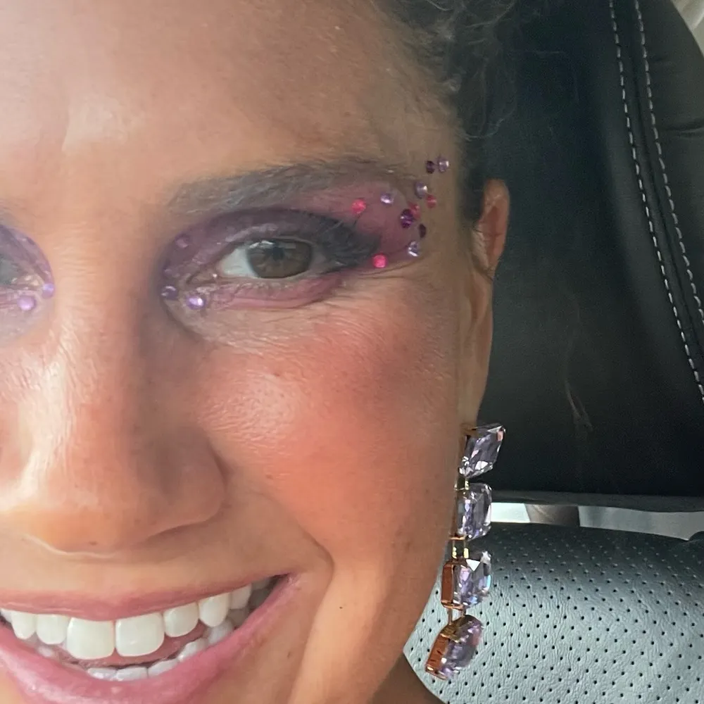 danielleloveswords.bsky.social's profile picture