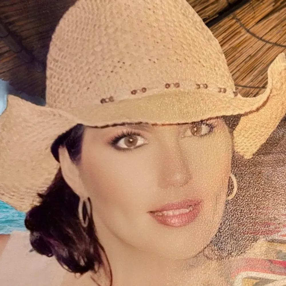 janellie1.bsky.social's profile picture