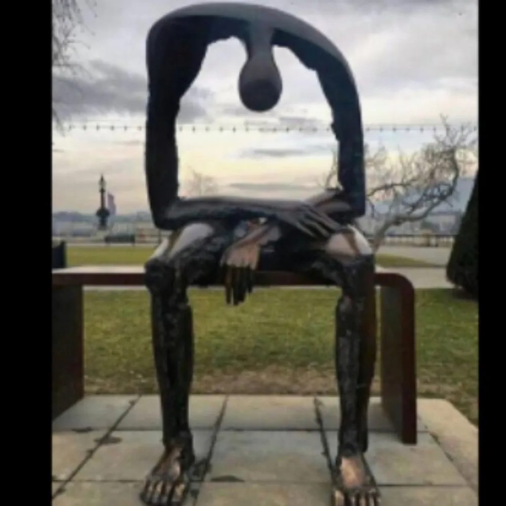 dellabranson.bsky.social's profile picture