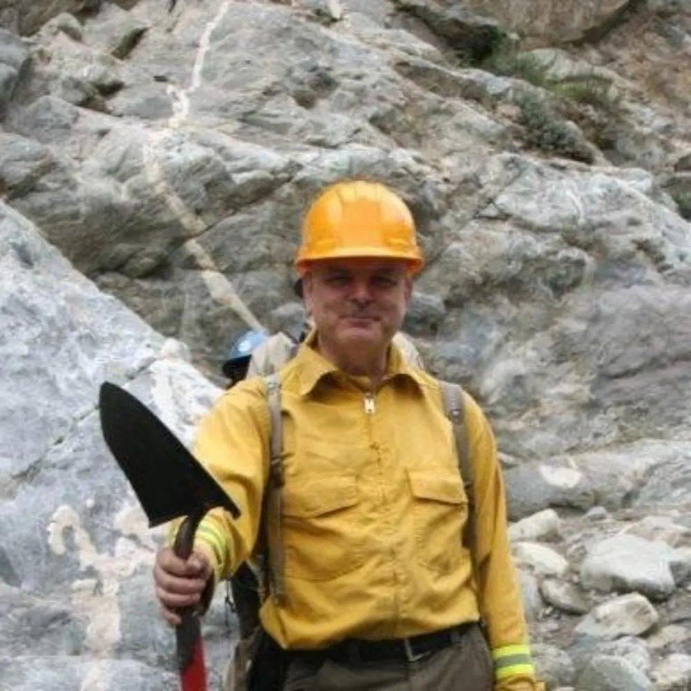 fredhikes.bsky.social's profile picture