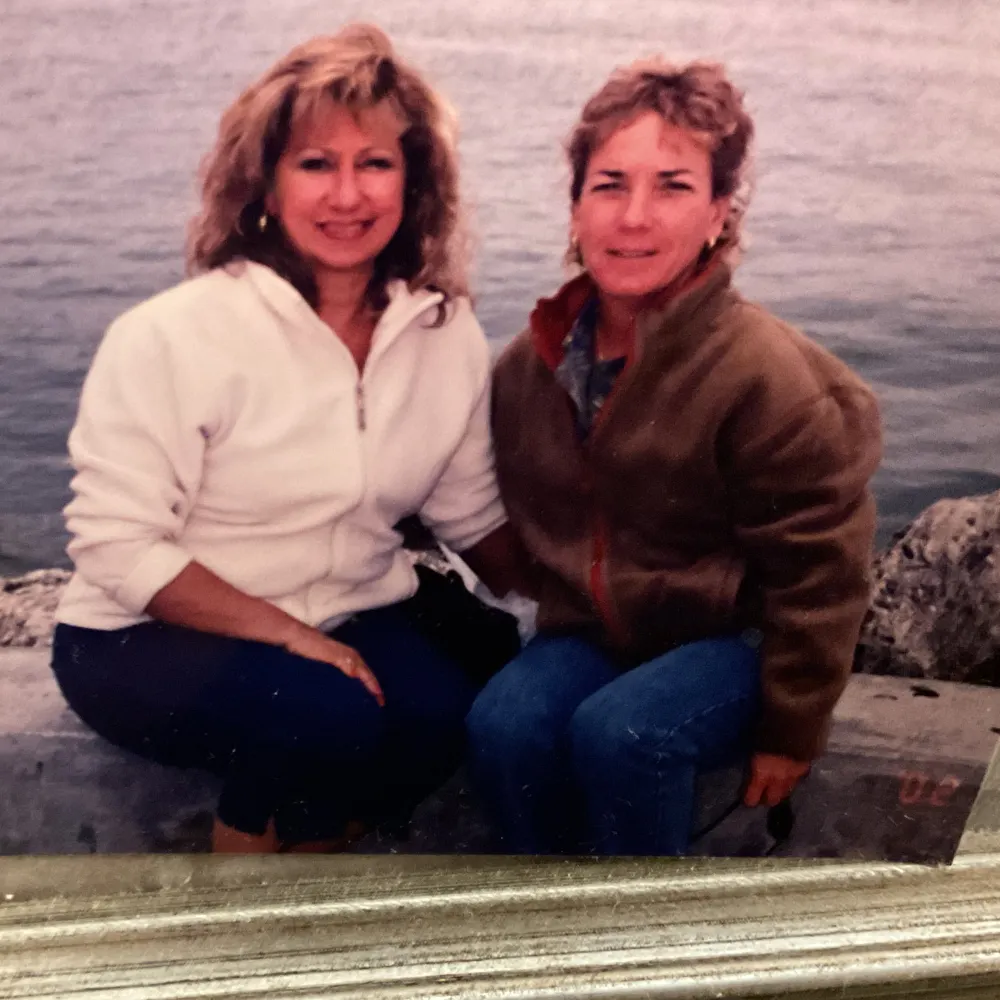 carly911.bsky.social's profile picture