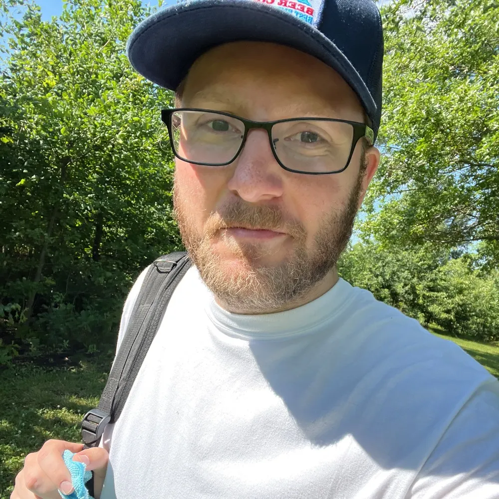 tickthetunic.bsky.social's profile picture