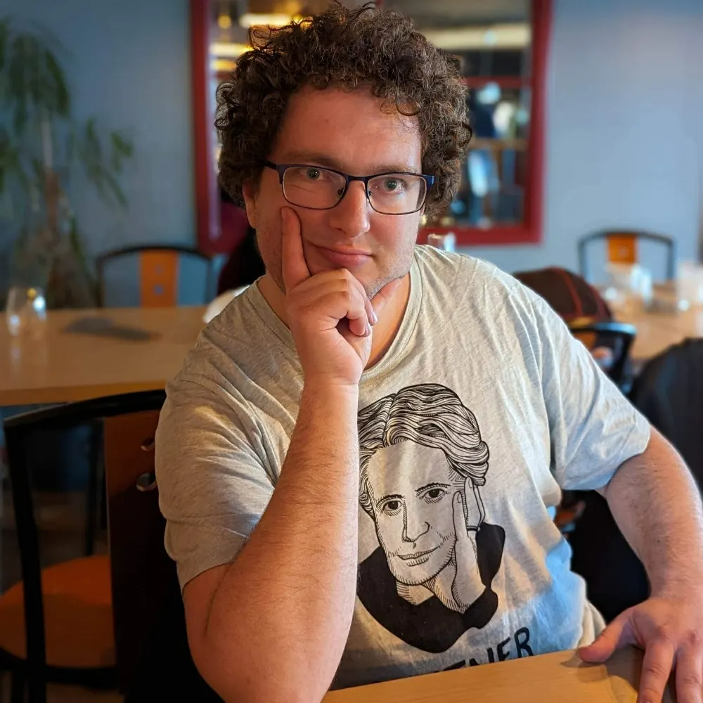 lukebro92.bsky.social's profile picture