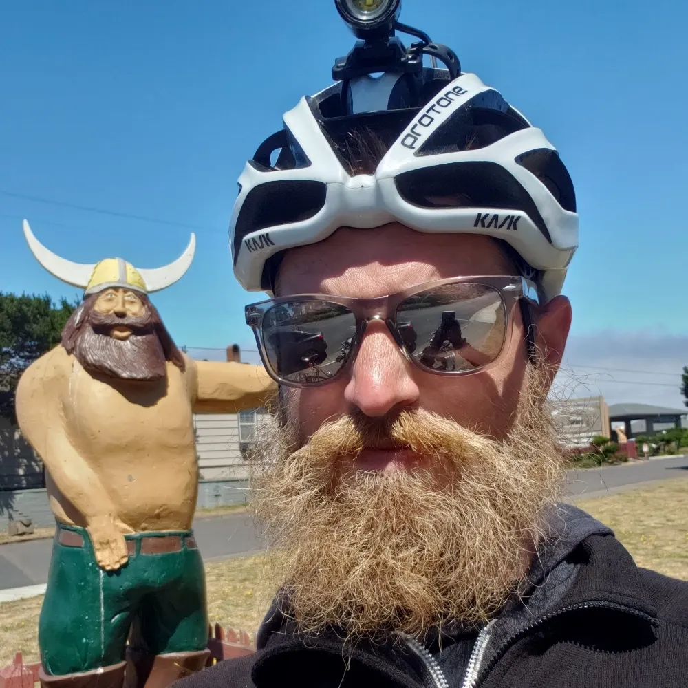 sundaynightsushi.bsky.social's profile picture