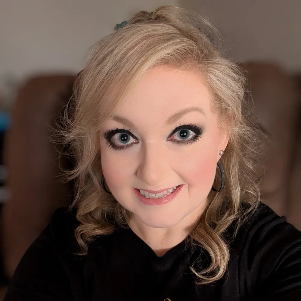 shihtzusnuggles.bsky.social's profile picture