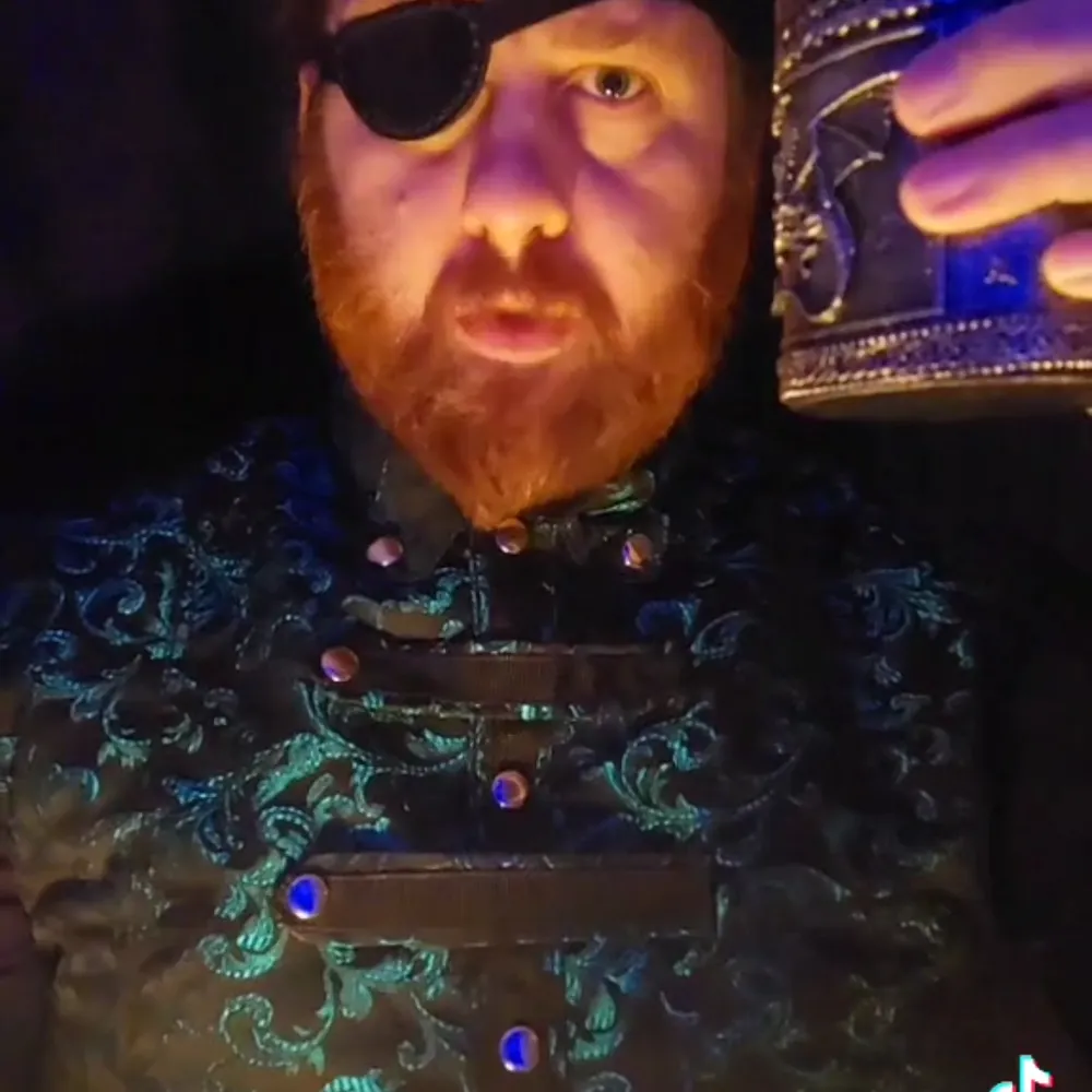 coffeenwoodwork.bsky.social's profile picture