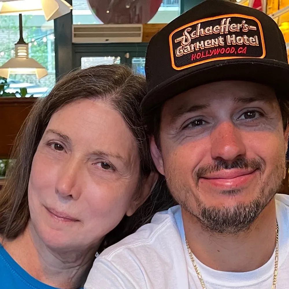 alienbeach.bsky.social's profile picture