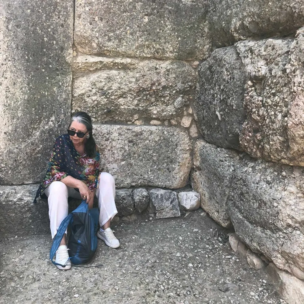 9fragments.bsky.social's profile picture