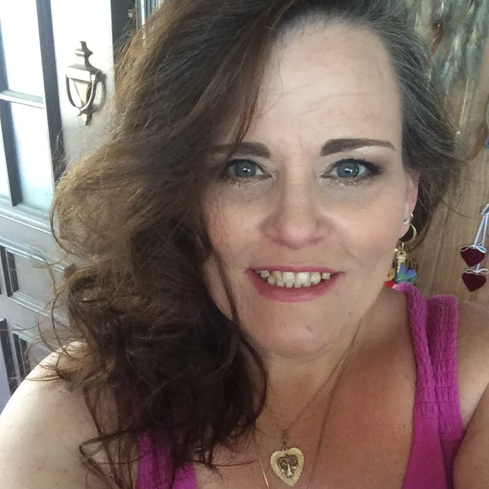 robynblasco.bsky.social's profile picture