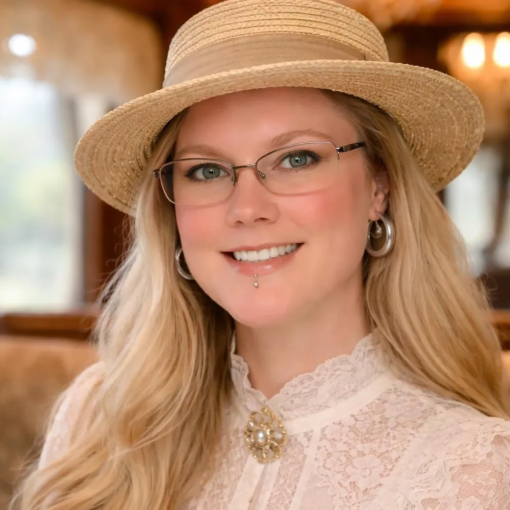 angelamcewen.bsky.social's profile picture