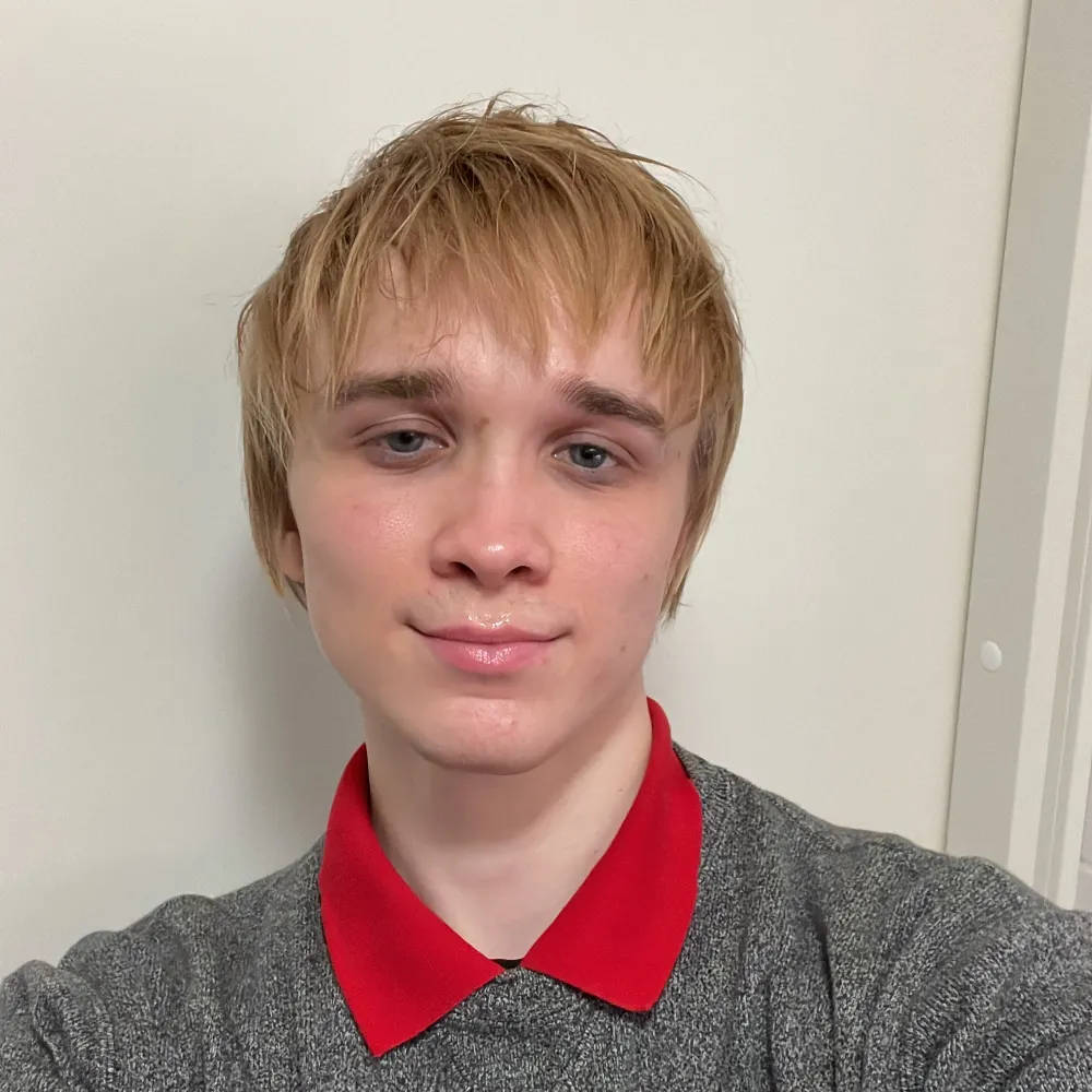 floralbottomboy.bsky.social's profile picture