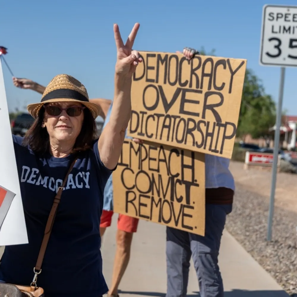 sharklady.bsky.social's profile picture