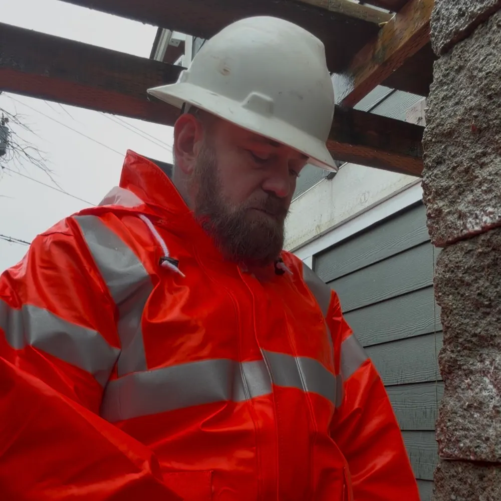 hivizbearhug.bsky.social's profile picture