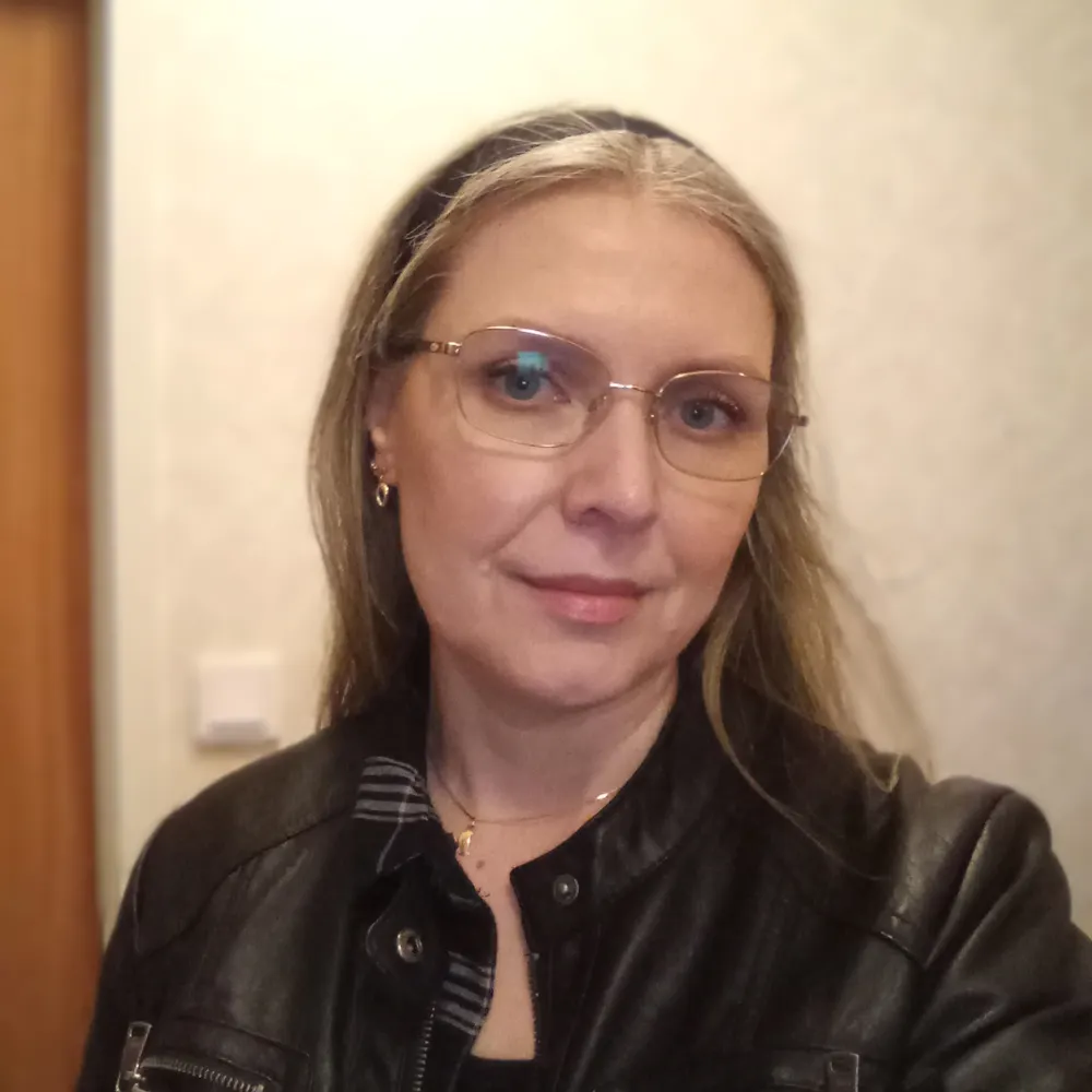 creativereader.bsky.social's profile picture