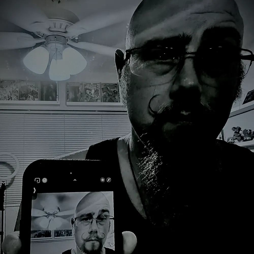 robunlucky.bsky.social's profile picture