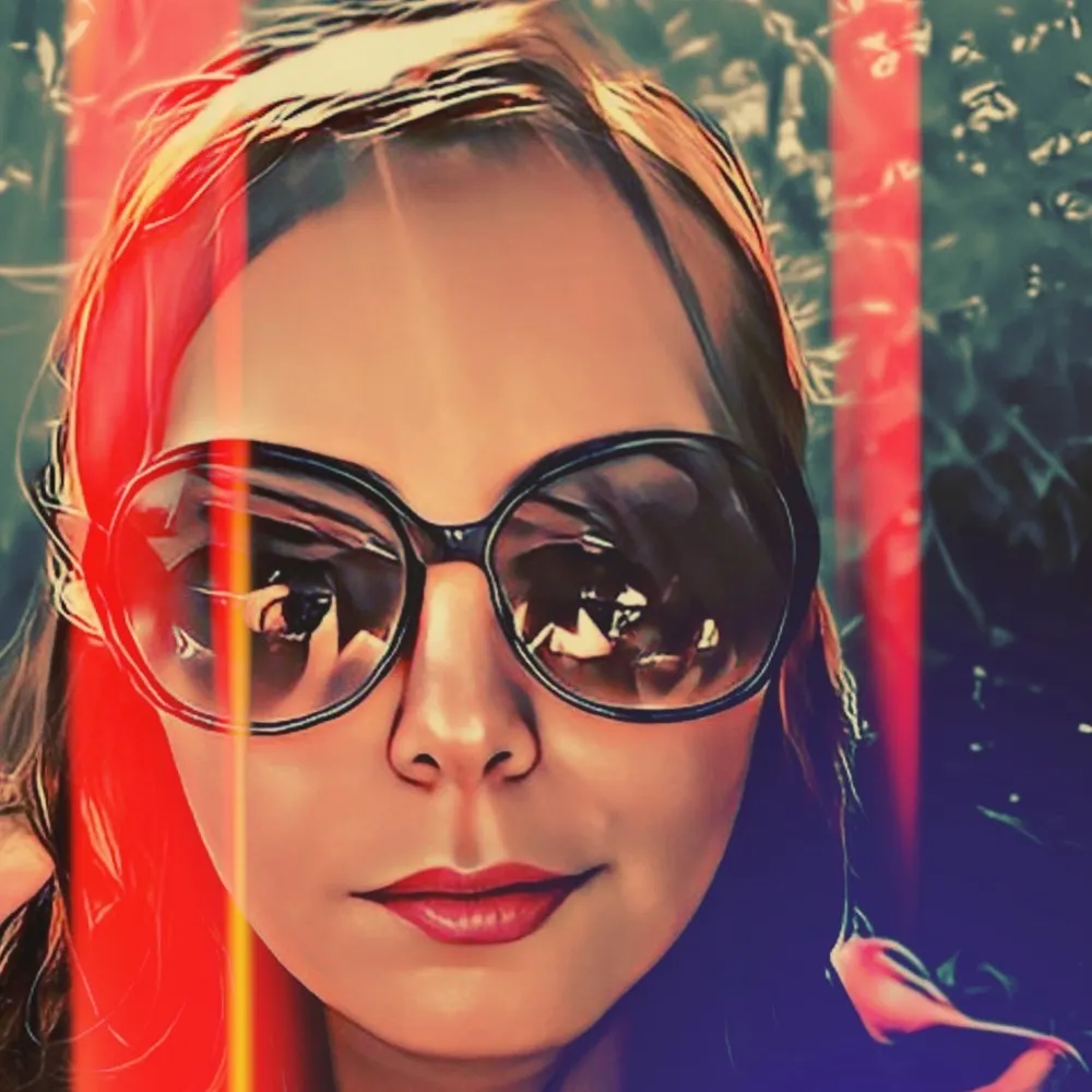 theomanic.bsky.social's profile picture