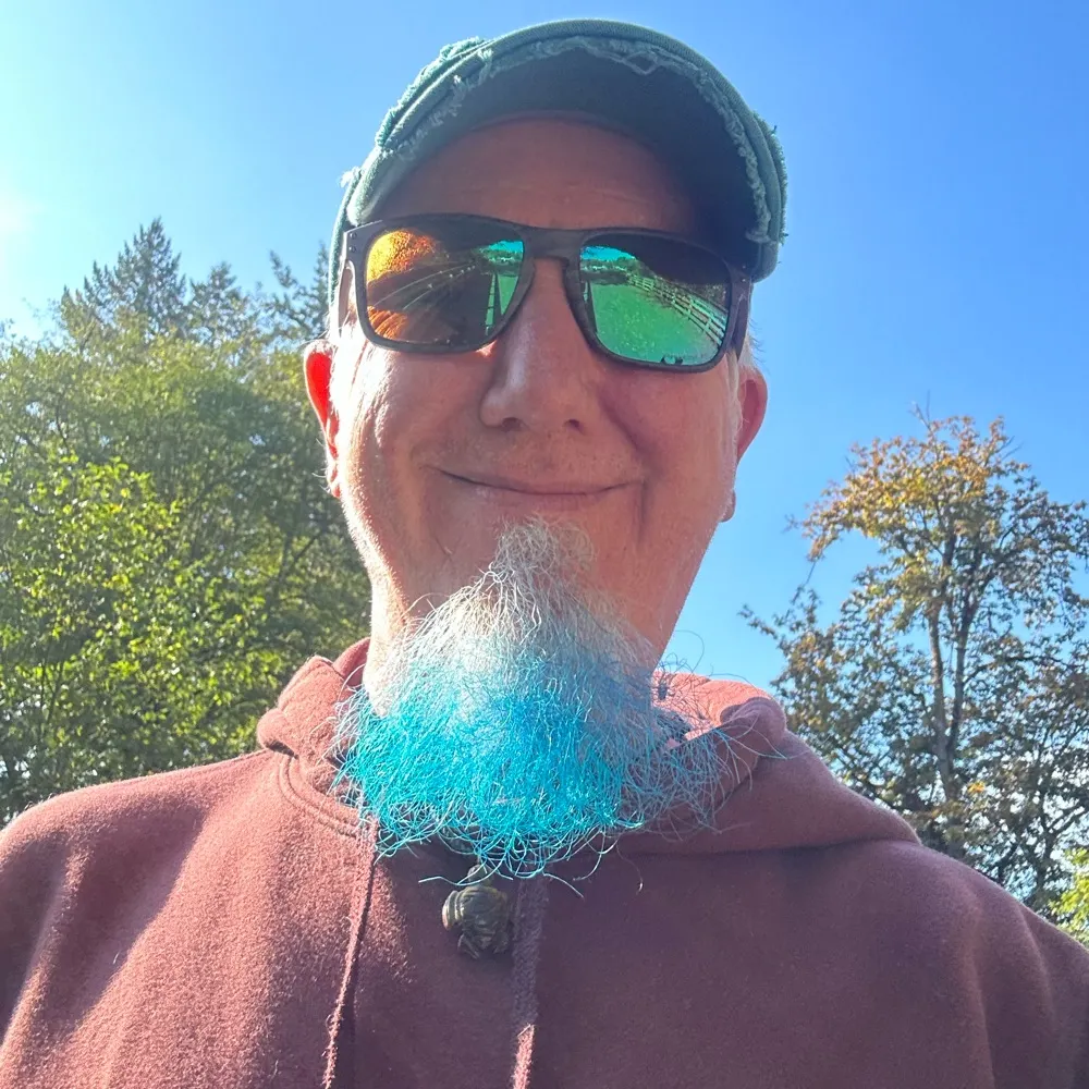 myndzeye.bsky.social's profile picture