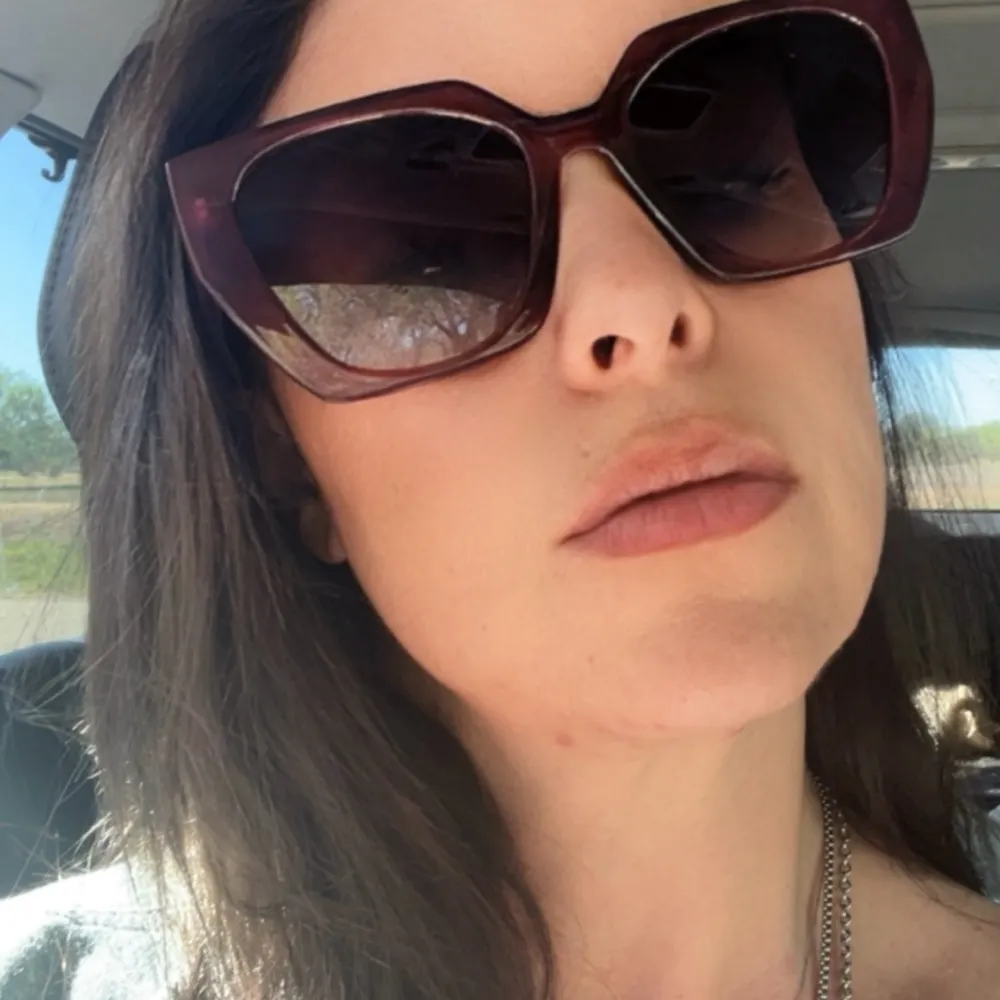 feral-mel.bsky.social's profile picture