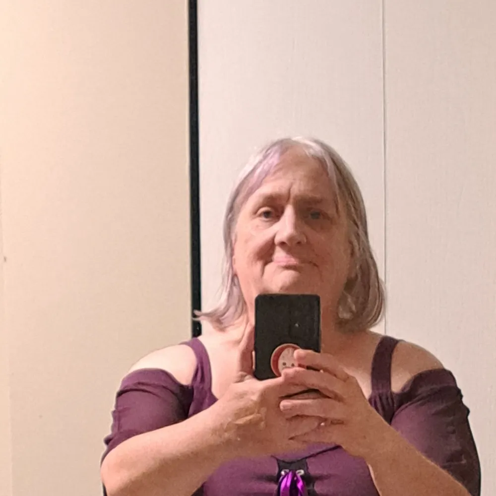 dameagatha62.bsky.social's profile picture