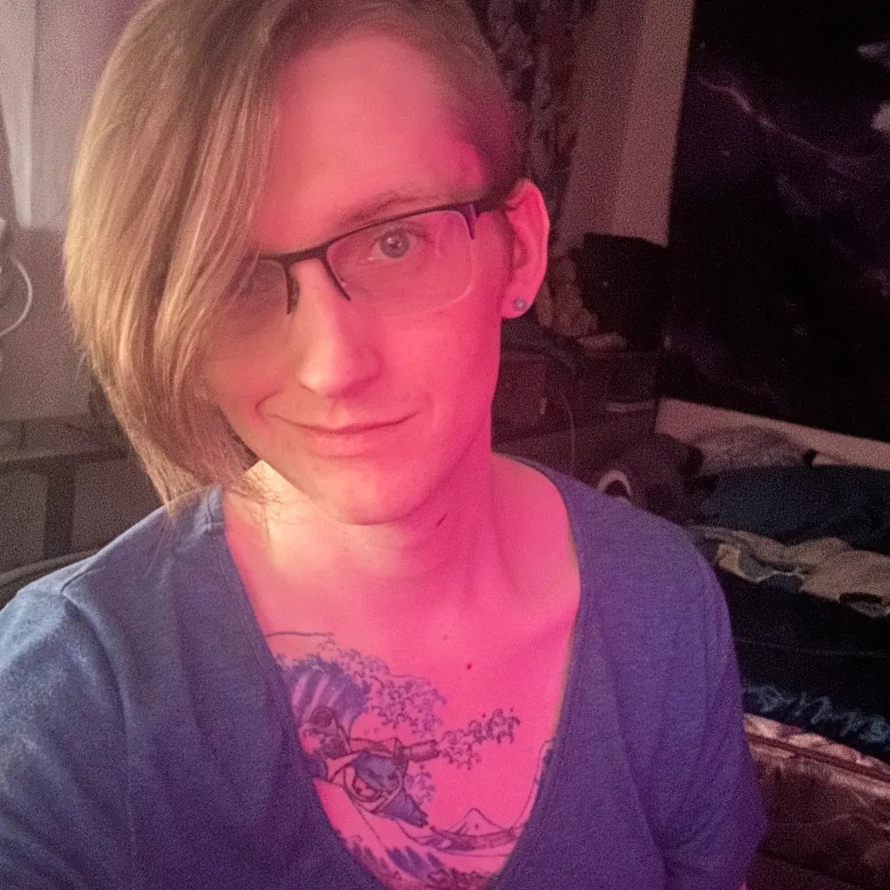 flufflez1349.bsky.social's profile picture