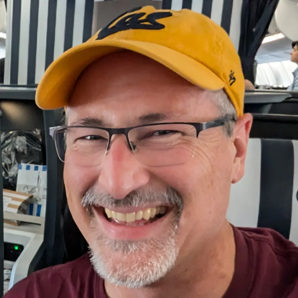 douglips.com's profile picture