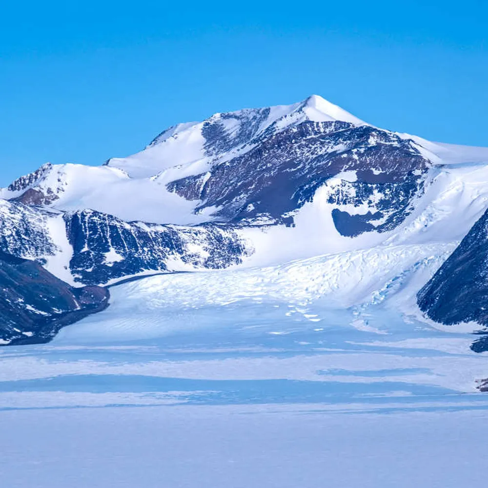 axiomatic25.bsky.social's profile picture