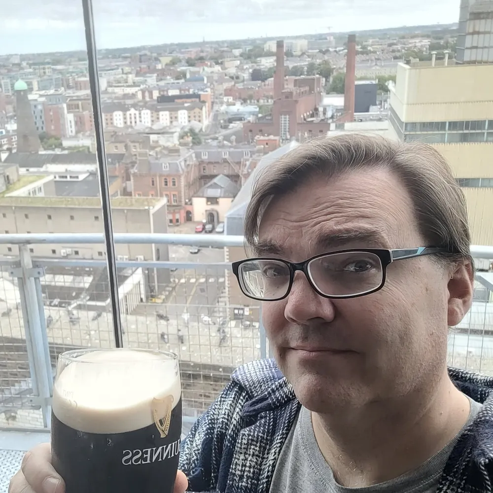 stagedfights.bsky.social's profile picture