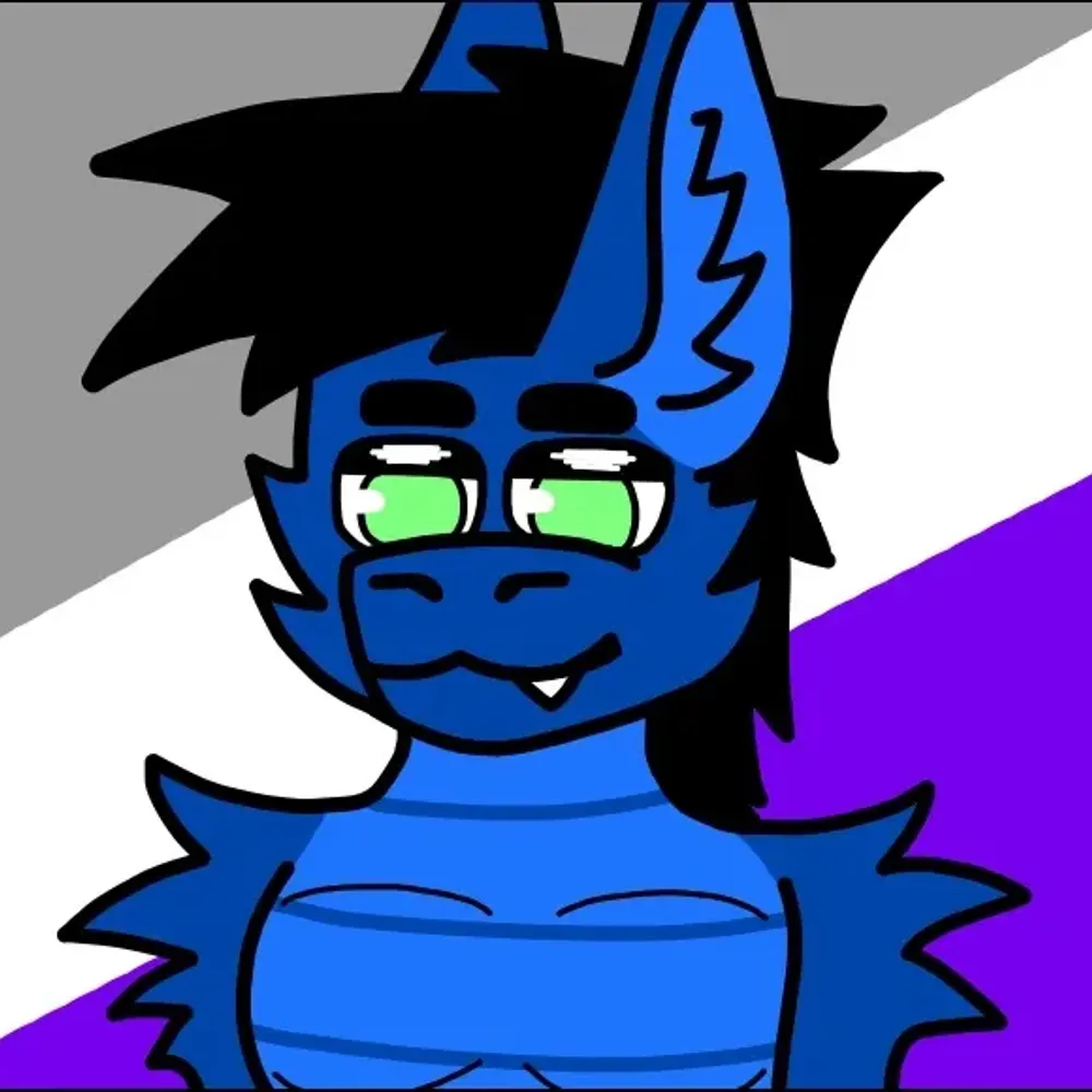 fluffy-boi-cobalt.bsky.social's profile picture