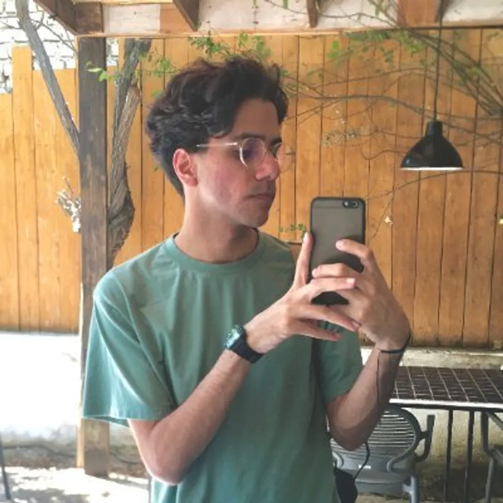 amirdraws.bsky.social's profile picture