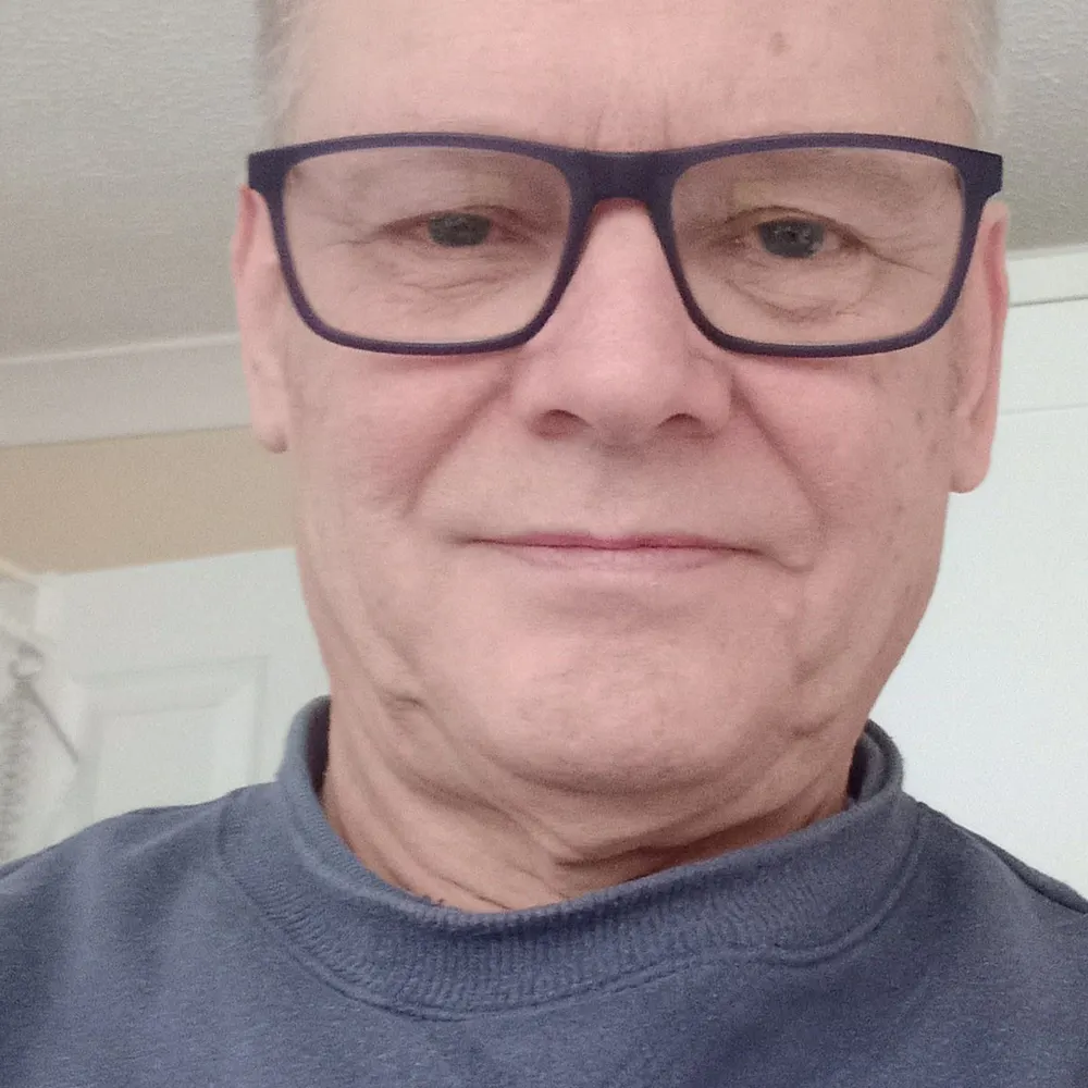 adrianguitarist.bsky.social's profile picture